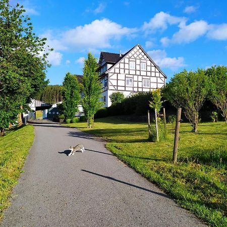 Kleine Auszeit Apartamento Eslohe Exterior foto